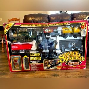 Radio Control “G” Gauge Train Set